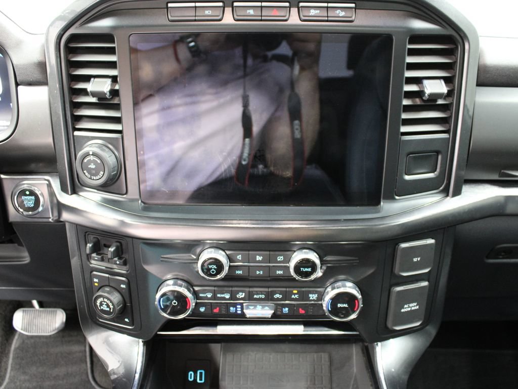 Used 2022 Ford F150 Lariat w/ Equipment Group 502A High AWD/4WD image 21