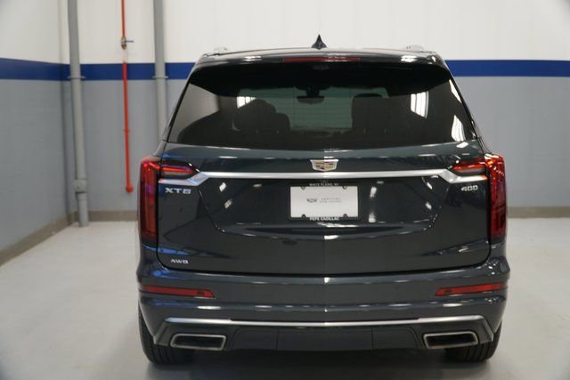 Certified 2022 Cadillac XT6 Premium Luxury w/ Technology Package image 5