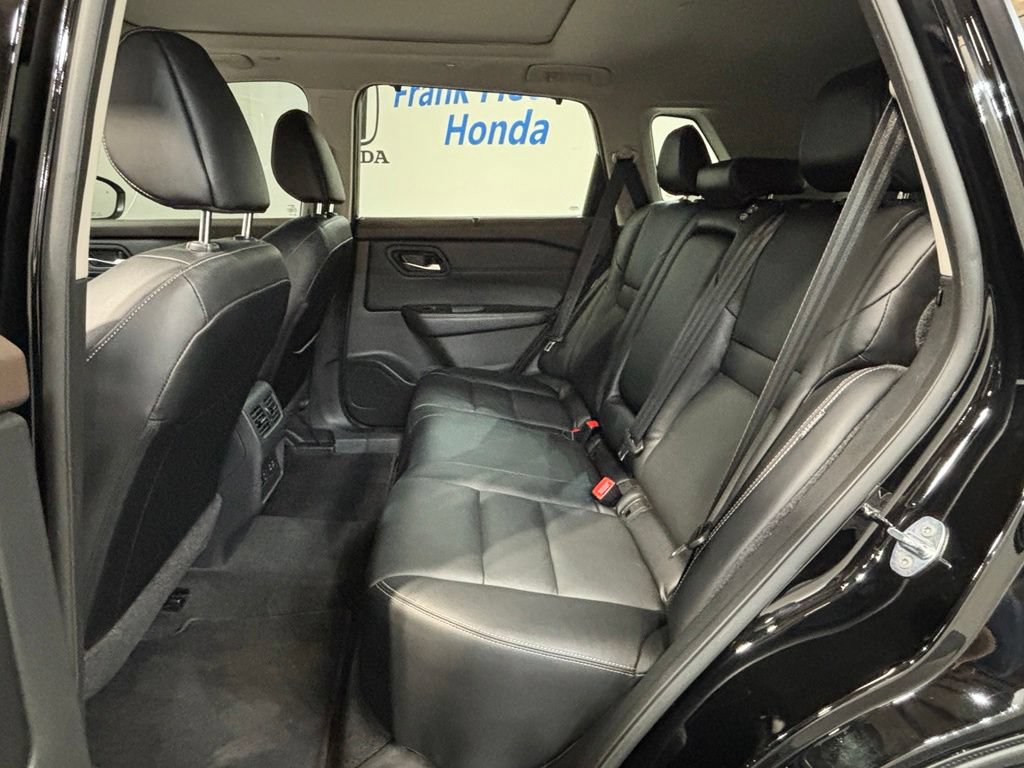 Used 2023 Nissan Rogue SL w/ SL Premium Package AWD/4WD image 28