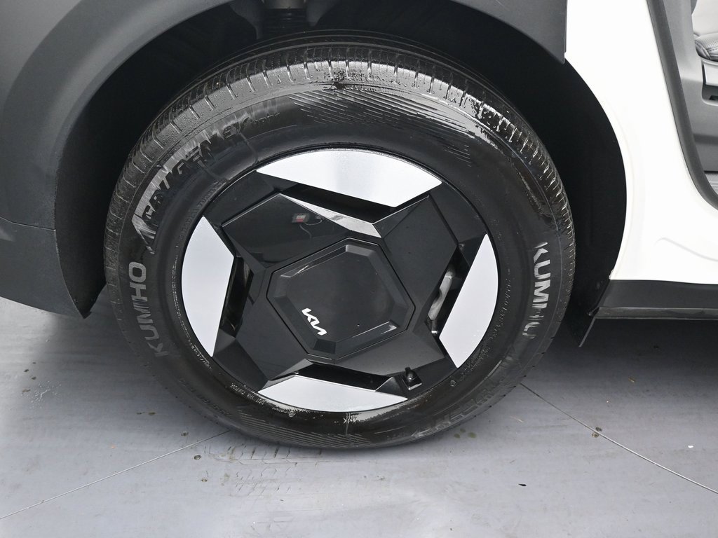 Used 2024 Kia EV9 Light image 42