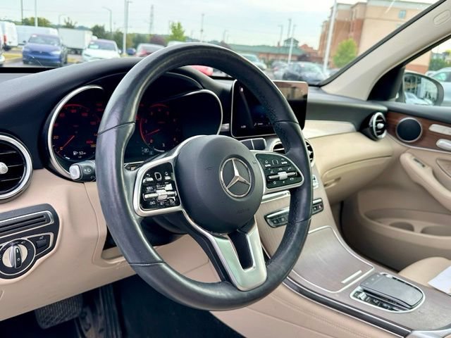 Used 2021 Mercedes-Benz GLC 300 4MATIC image 18