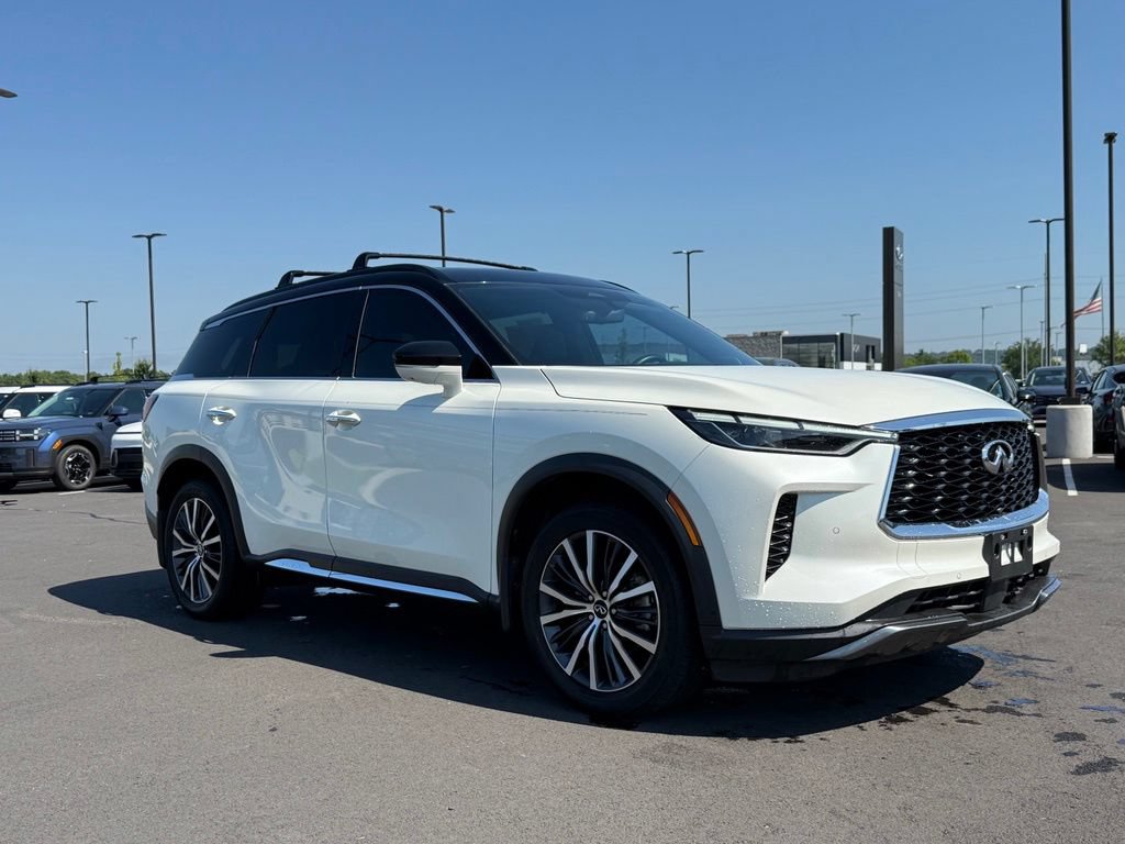 Used 2023 INFINITI QX60 Autograph w/ Cargo Package AWD/4WD image 3