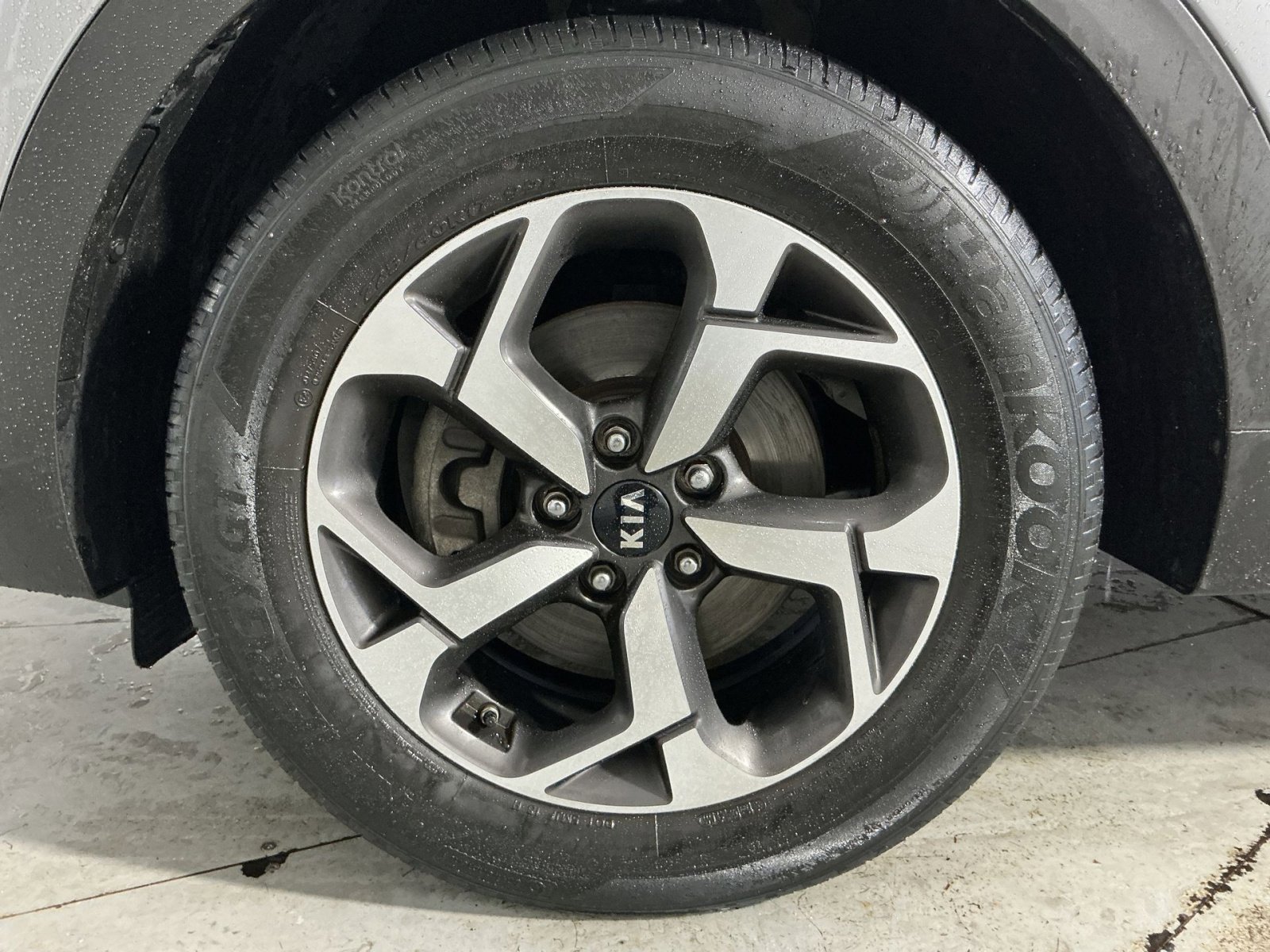 Used 2020 Kia Sportage LX FWD image 13