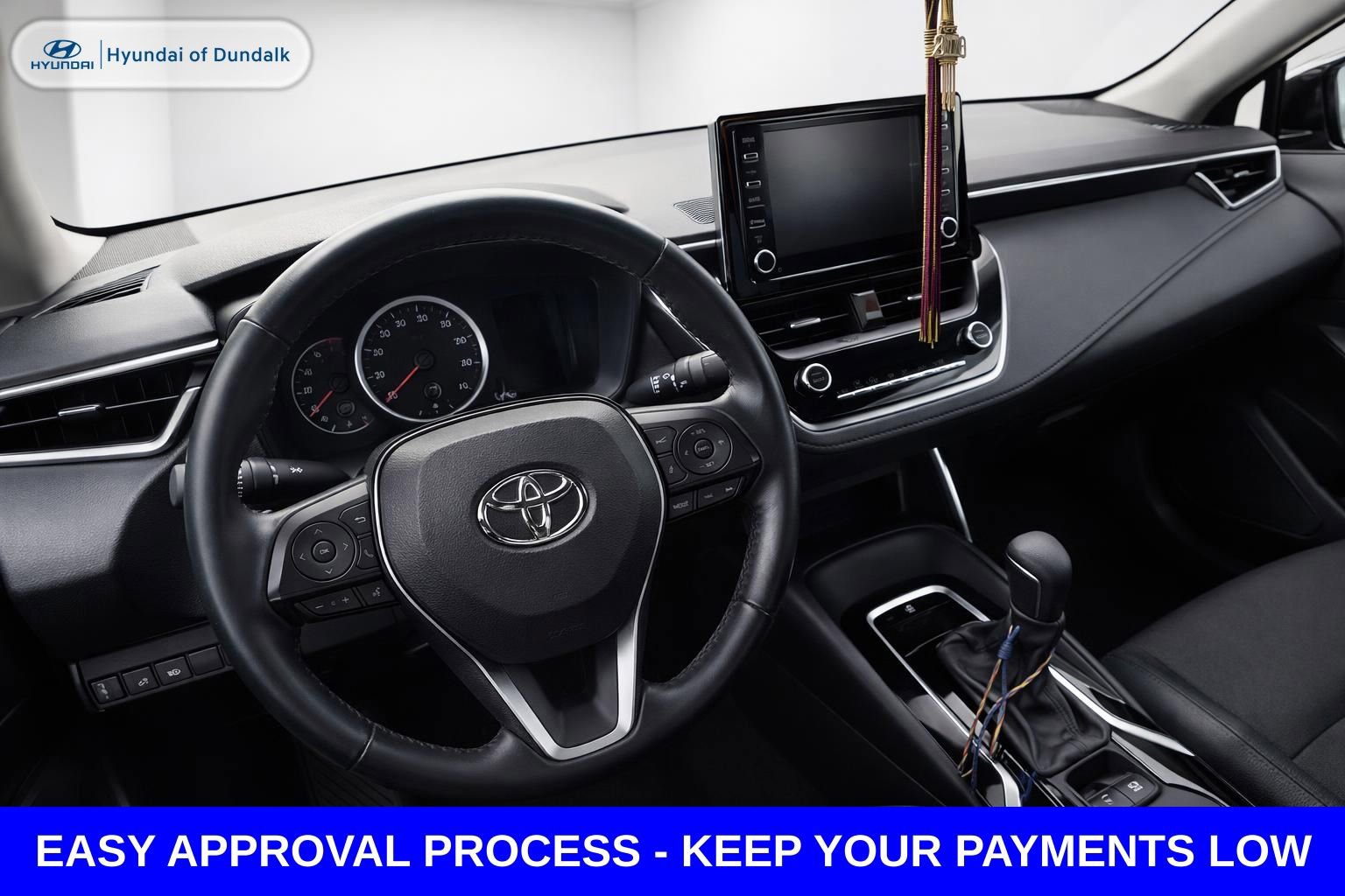 Used 2021 Toyota Corolla SE w/ SE Premium Package FWD image 12