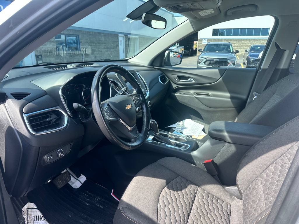 Used 2019 Chevrolet Equinox LT AWD/4WD image 32