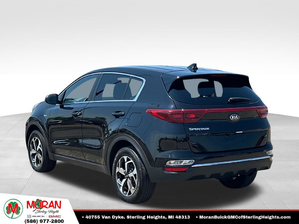 Used 2021 Kia Sportage LX AWD/4WD image 3
