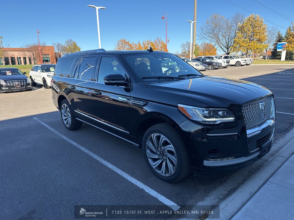 Used 2023 Lincoln Navigator L Reserve w/ Equipment Group 201A