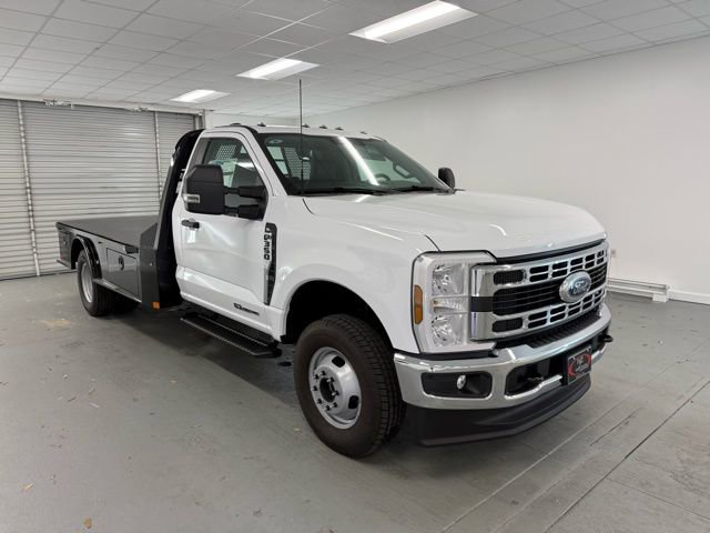 New 2025 Ford F350 XL w/ XL Chrome Package image 3