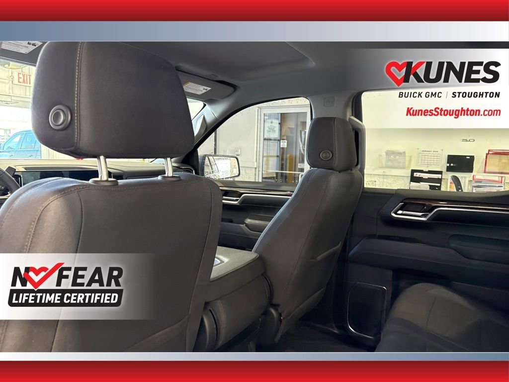 Used 2024 GMC Sierra 1500 Elevation w/ LPO, Elevation Black Package image 28