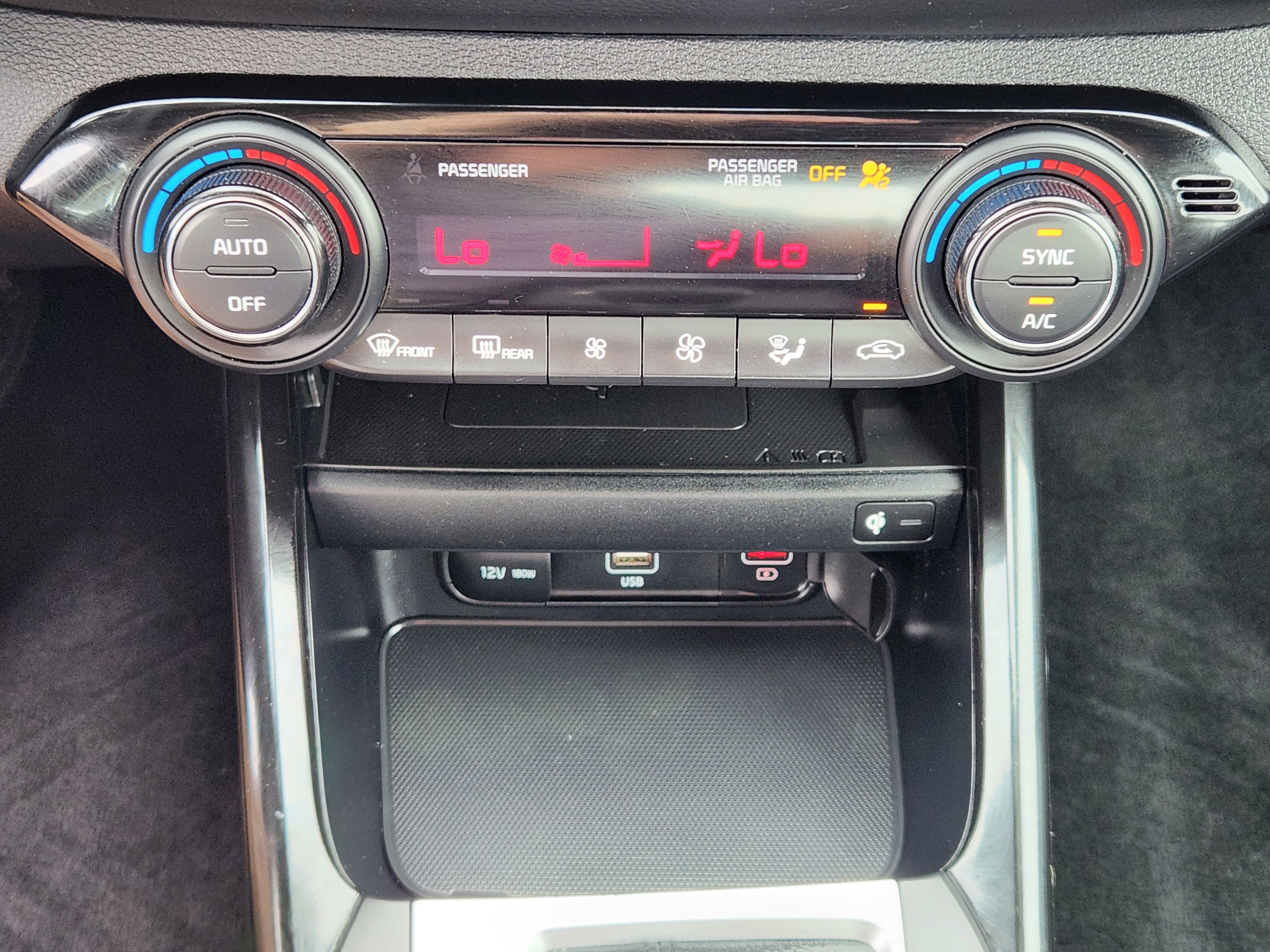 Used 2024 Kia Forte GT-Line w/ GT-Line Premium Package image 20