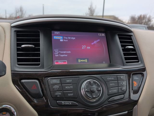 Used 2014 Nissan Pathfinder Platinum w/ Platinum Premium Package image 6