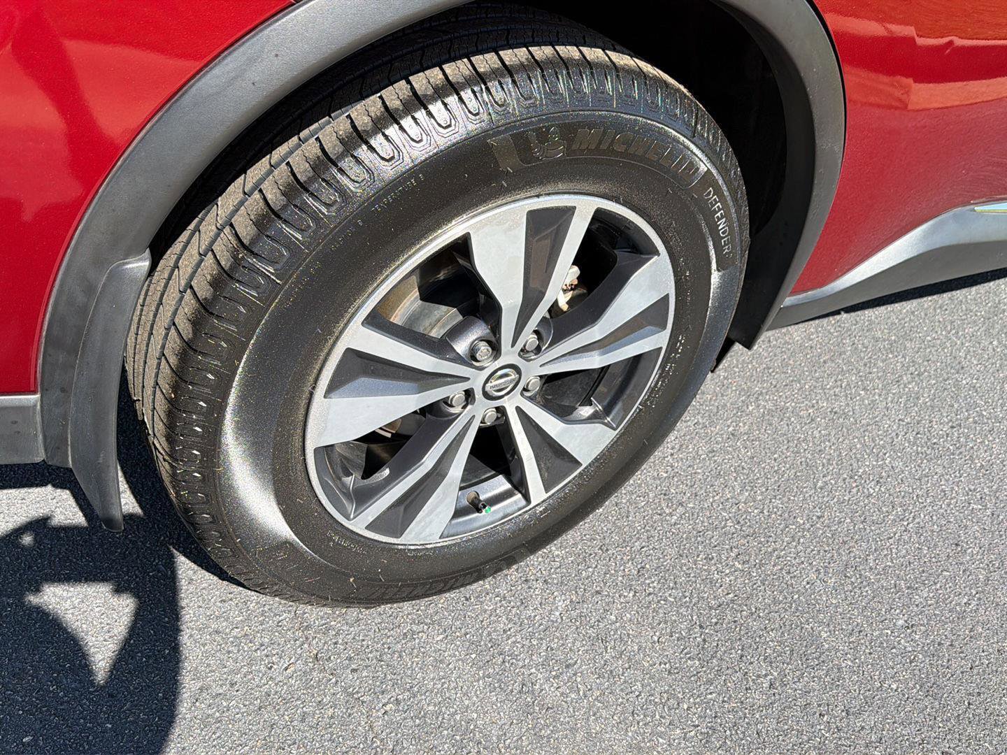 Used 2022 Nissan Murano SV image 38