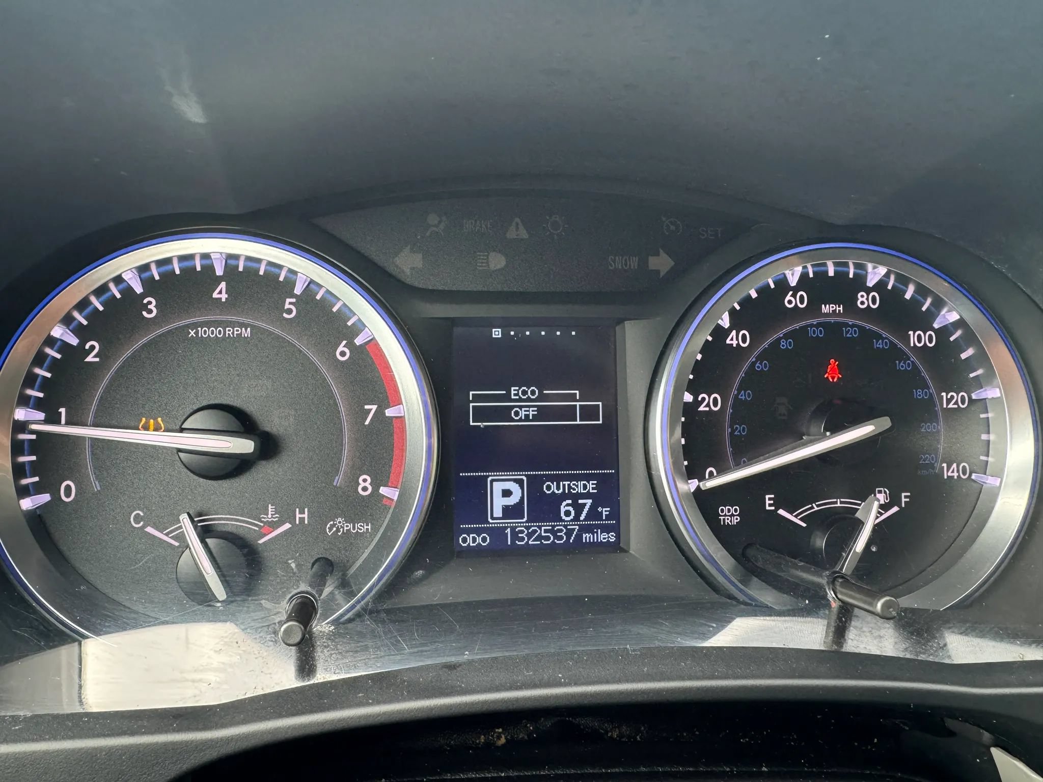 Used 2015 Toyota Highlander LE FWD image 24