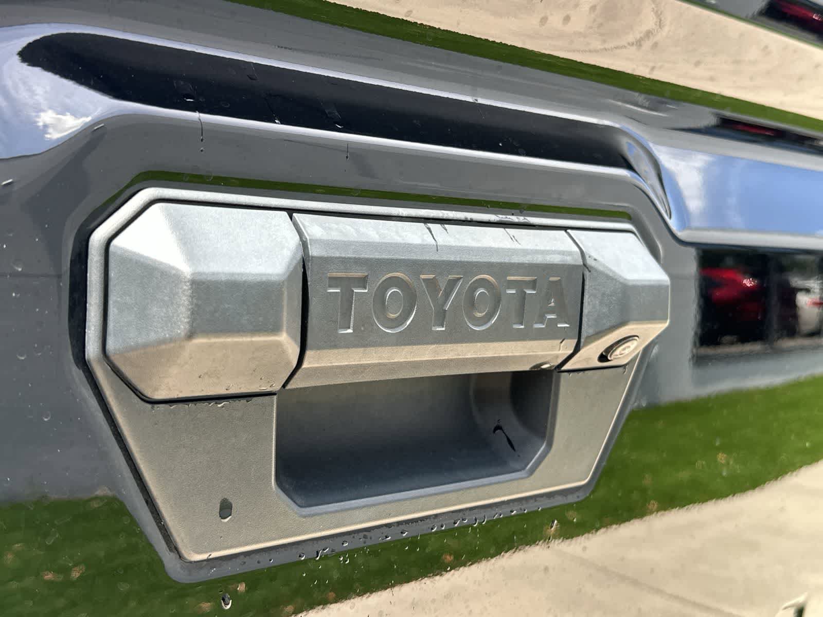 Used 2024 Toyota Tacoma SR5 RWD image 11