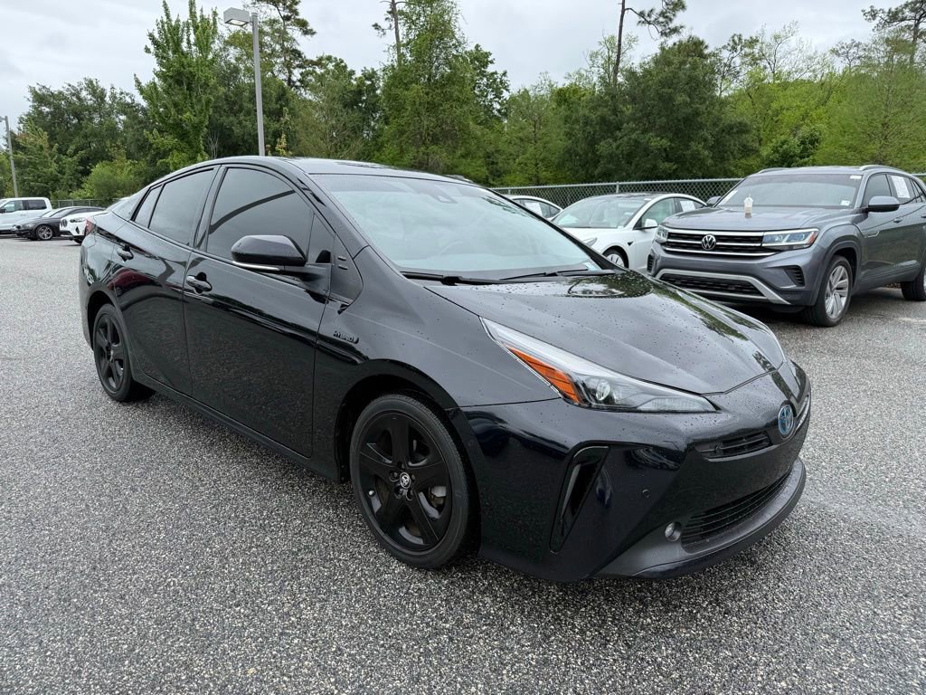 Used 2022 Toyota Prius FWD image 3