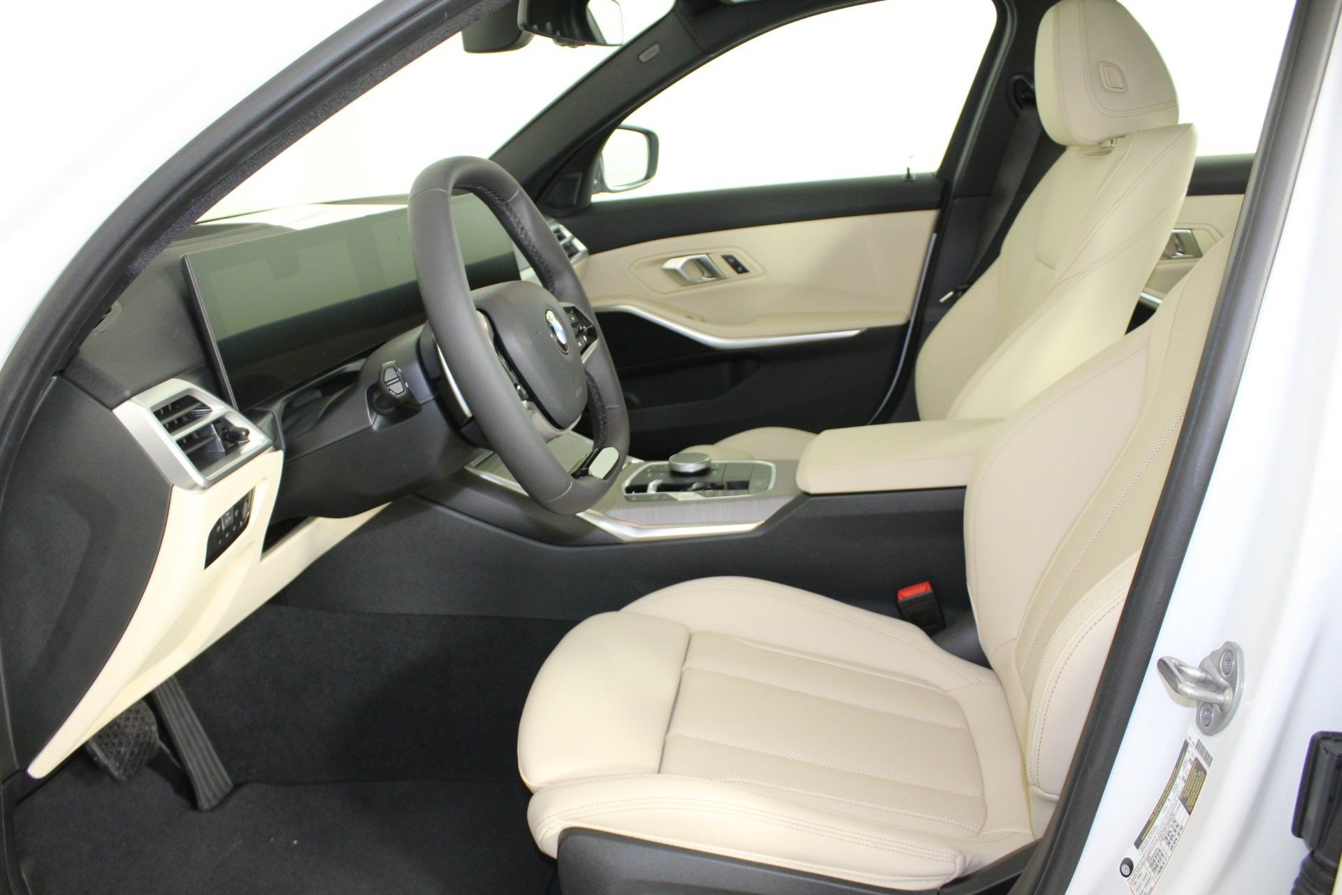 New 2026 BMW 330i Sedan w/ Premium Package RWD image 24