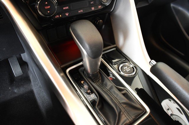 New 2026 Mitsubishi Eclipse Cross ES AWD/4WD image 33