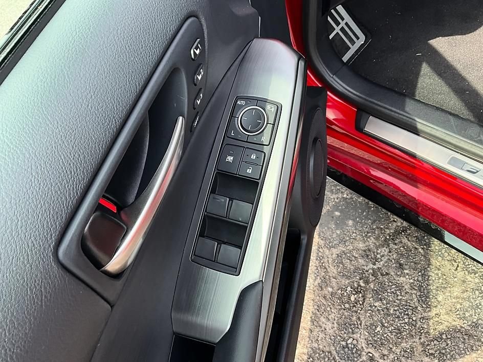 Used 2025 Lexus IS 500 w/ Accessory Package 2 RWD image 14