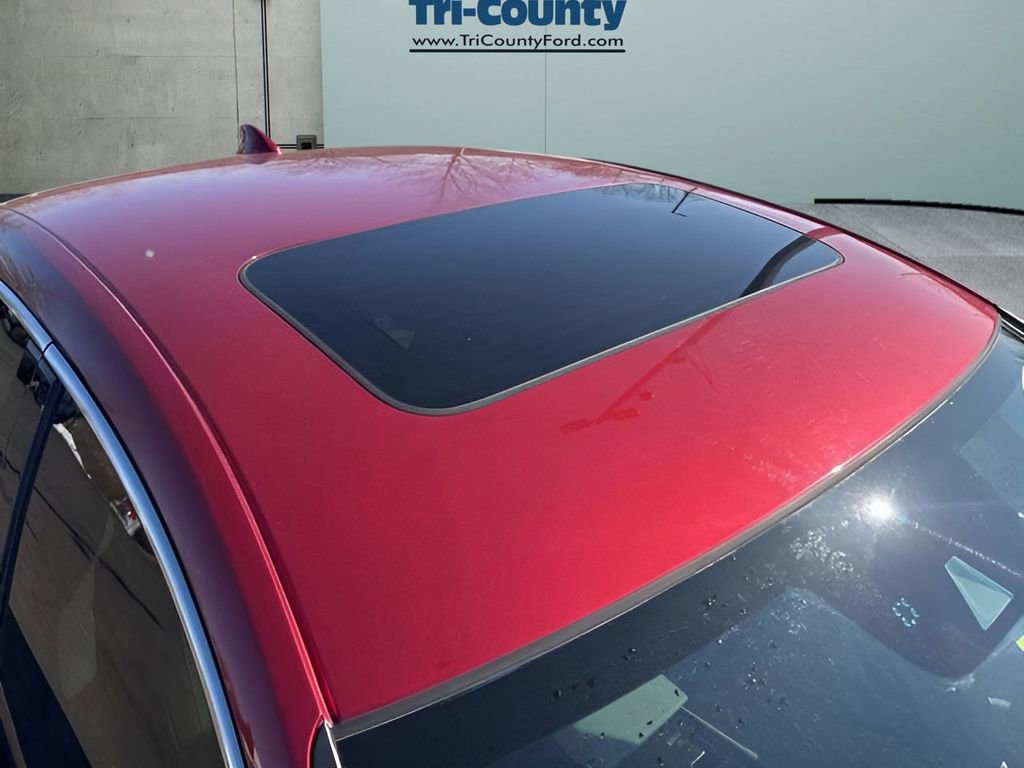 Used 2019 Honda Accord Touring image 9