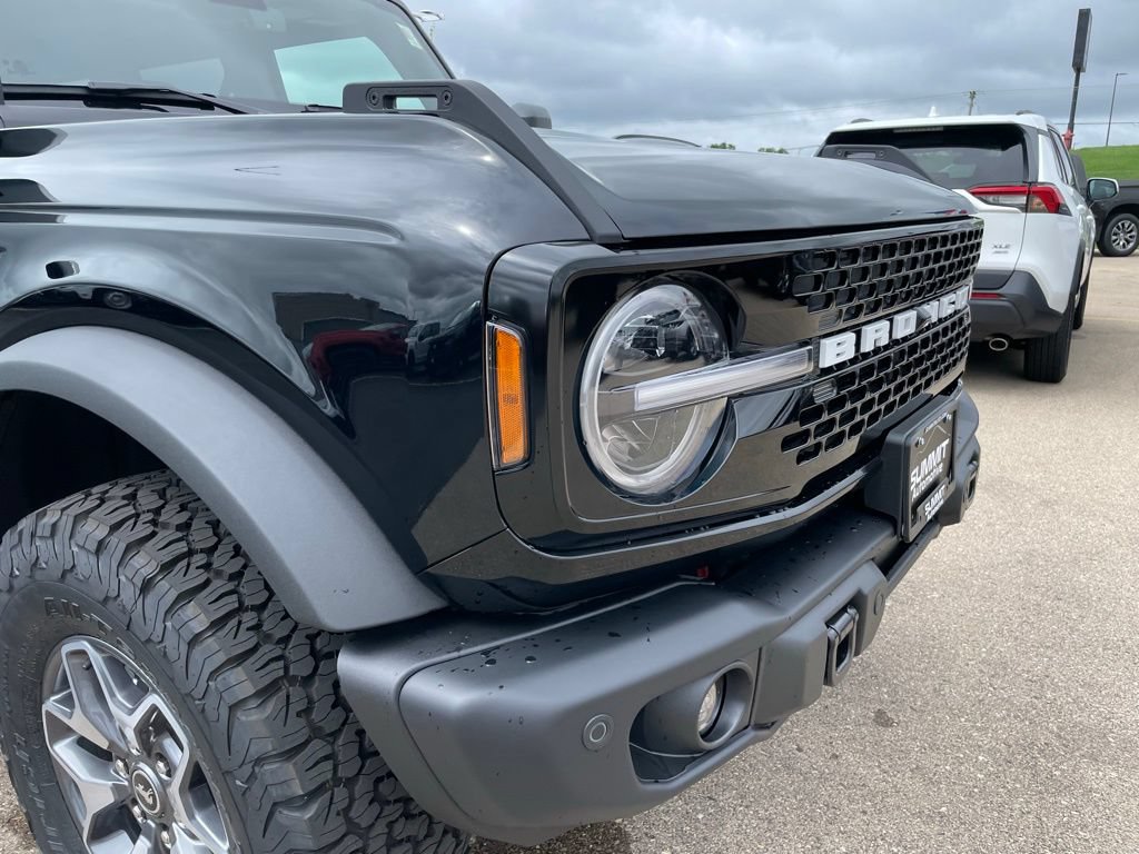 New 2025 Ford Bronco Badlands AWD/4WD image 37