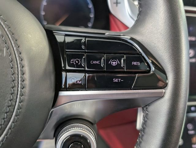 Used 2023 Maserati Grecale Modena AWD/4WD image 23