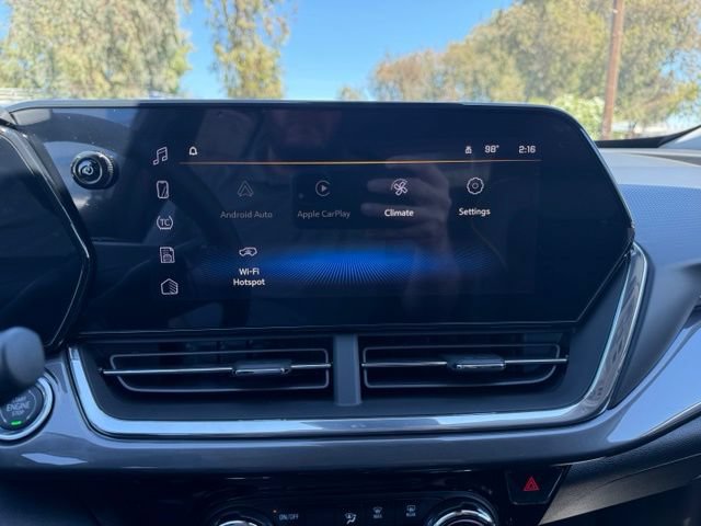 New 2026 Chevrolet Trax ACTIV w/ Sunroof Package FWD image 17