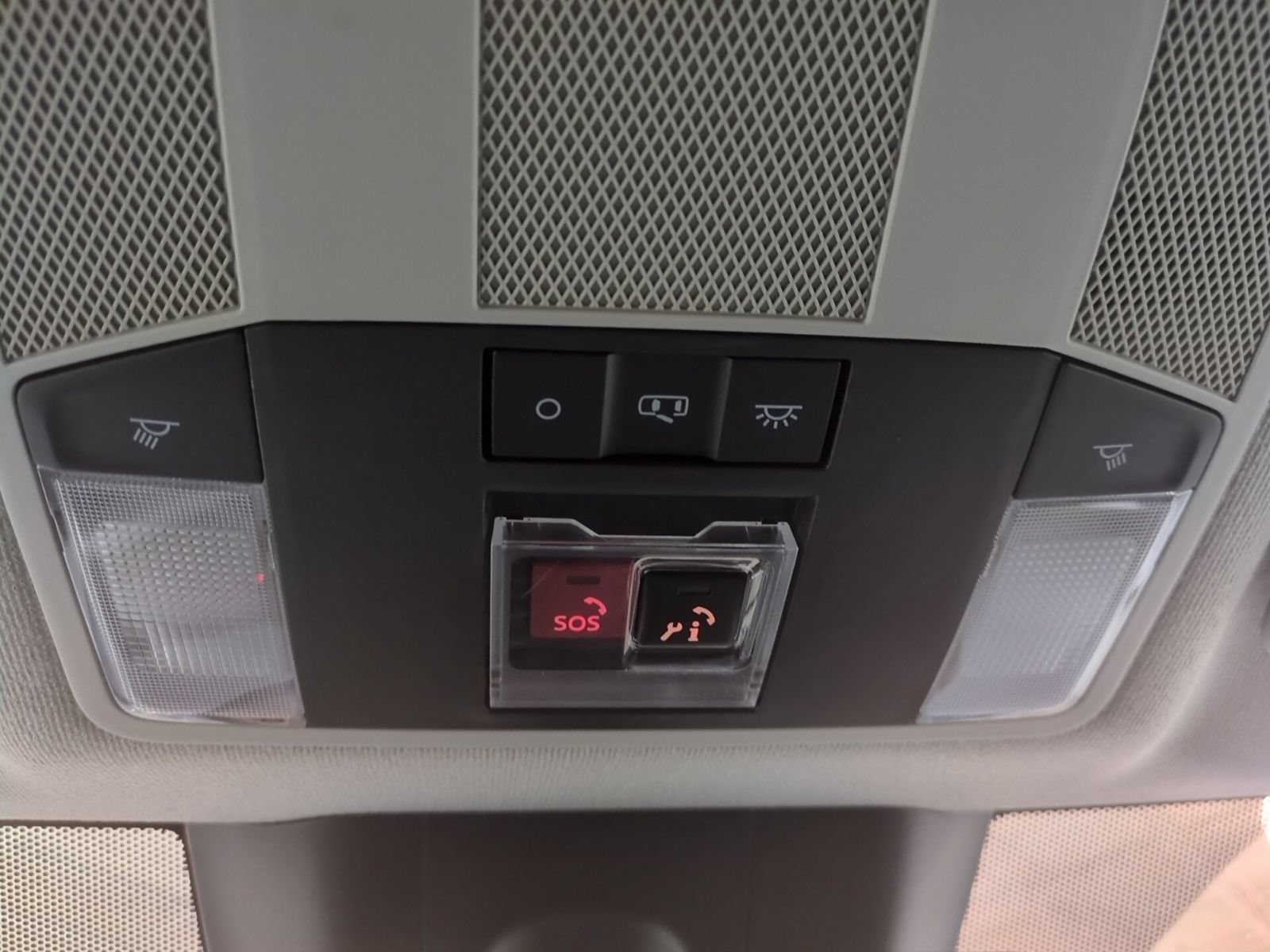 Used 2024 Mitsubishi Eclipse Cross LE AWD/4WD image 25