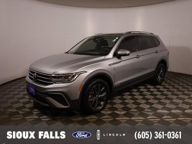 Used 2022 Volkswagen Tiguan SE