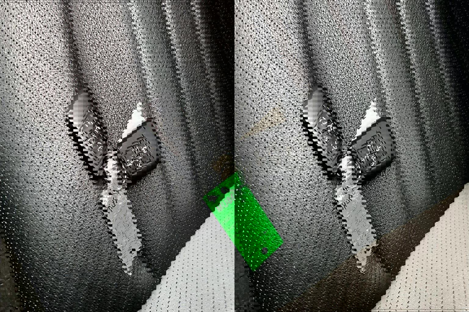 Used 2022 Volkswagen Taos SEL image 13