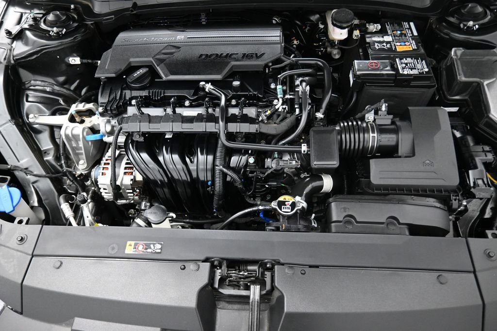 Used 2025 Kia K4 GT-Line w/ GT-Line Premium Package FWD image 7