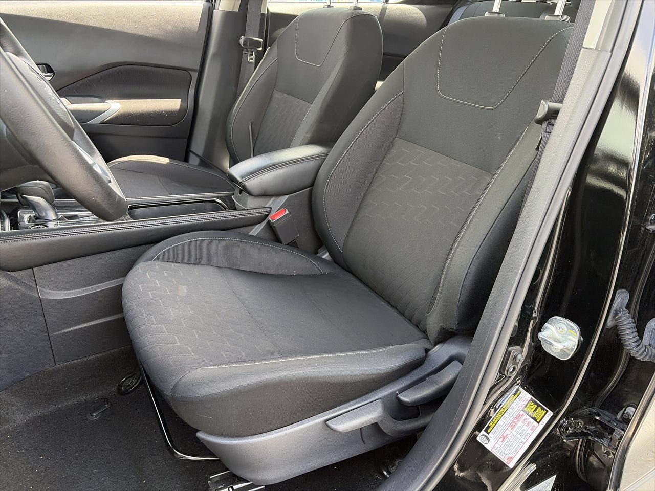Certified 2024 Nissan Kicks SV FWD image 21