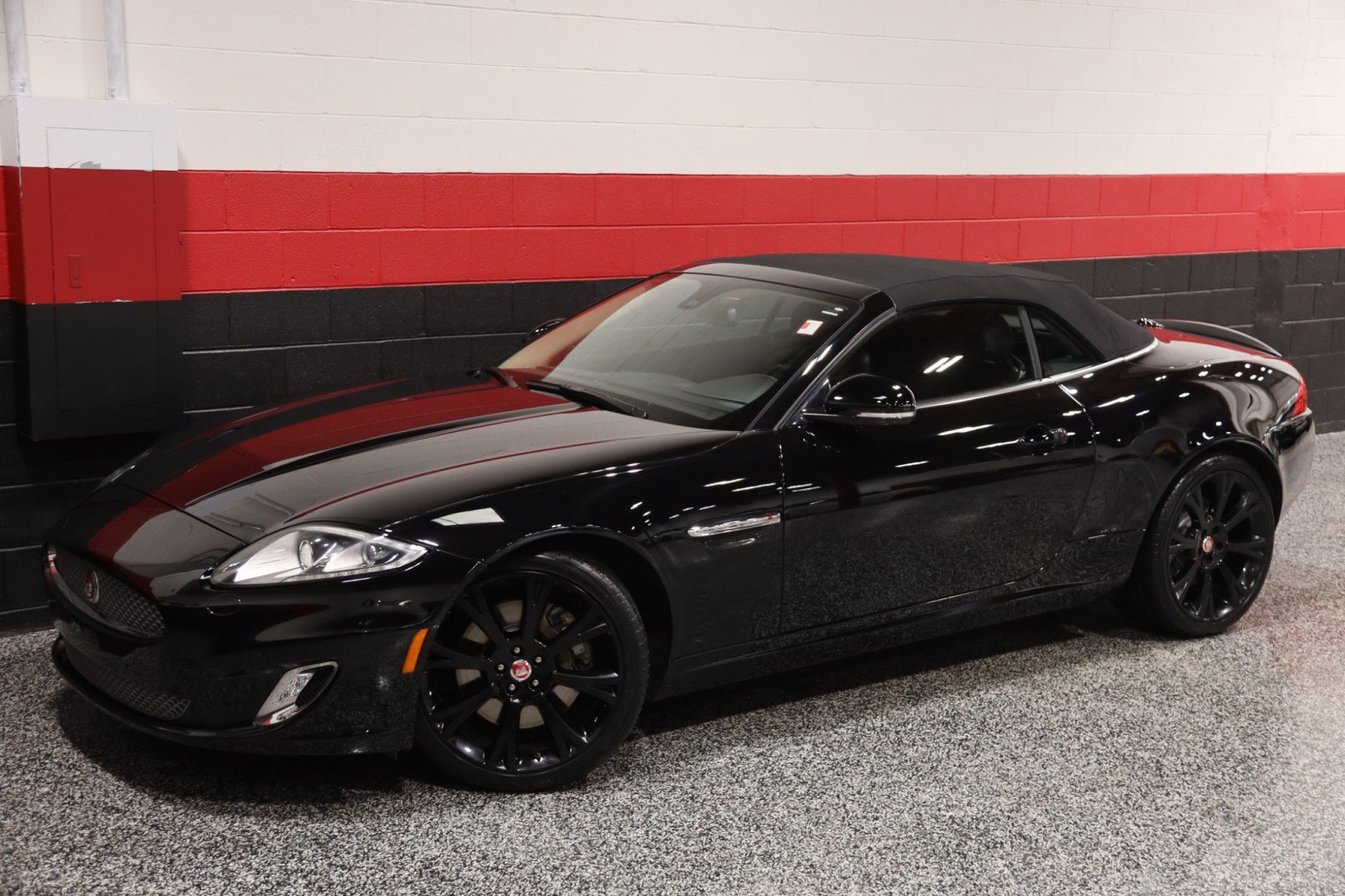Used 2014 Jaguar XK 2dr Convertible image 19