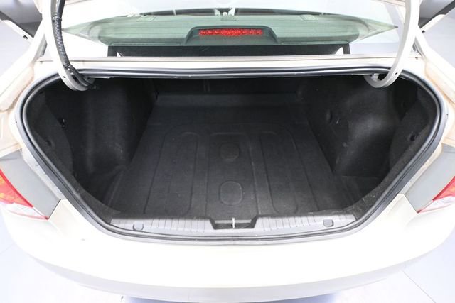 Used 2013 Chevrolet Cruze LS FWD image 34