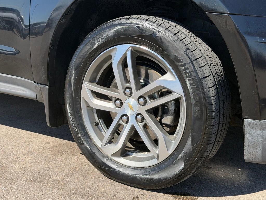 Used 2016 Chevrolet Equinox LTZ w/ Enhanced Convenience Package image 25