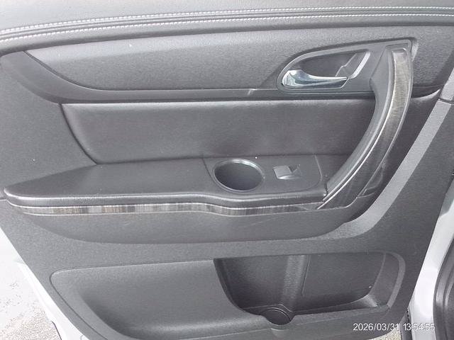 Used 2015 GMC Acadia SLT AWD/4WD image 16