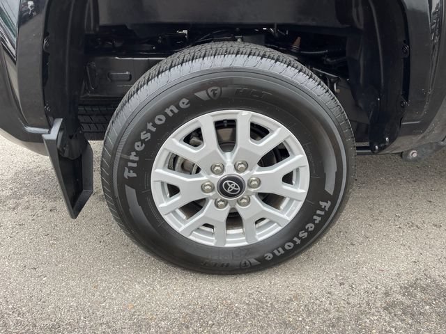 Used 2024 Toyota Tacoma SR5 AWD/4WD image 38