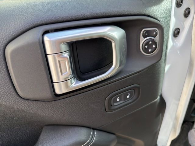 Used 2020 Jeep Wrangler Unlimited Rubicon w/ Steel Bumper Group image 13