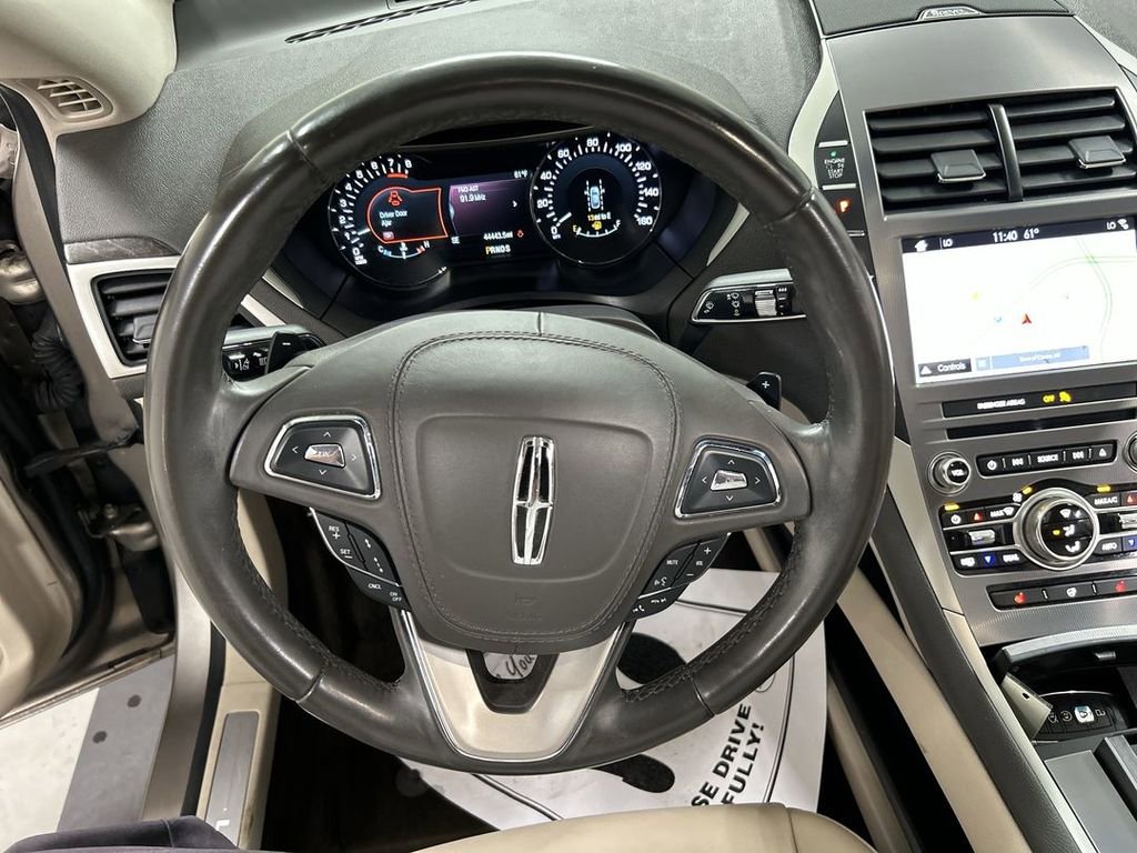Used 2019 Lincoln MKZ Reserve w/ Reserve Plus Package AWD/4WD image 4