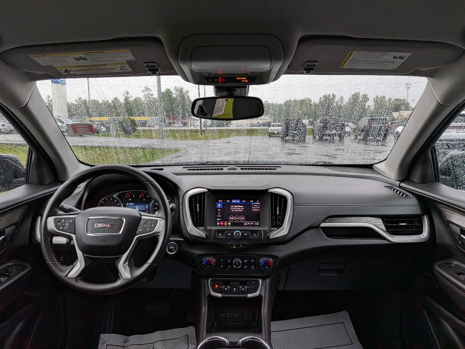 Used 2024 GMC Terrain SLE w/ Driver Convenience Package AWD/4WD image 22