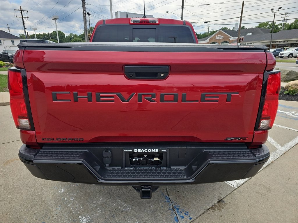 Used 2024 Chevrolet Colorado ZR2 AWD/4WD image 16