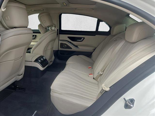 Certified 2022 Mercedes-Benz S 500 4MATIC image 21