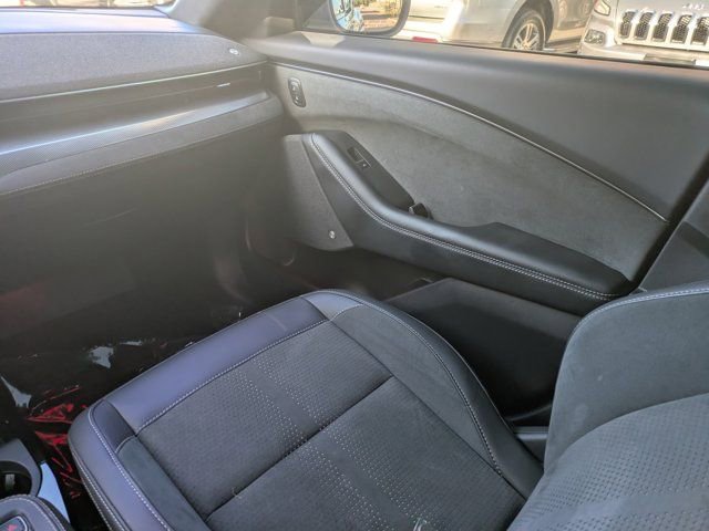 Used 2022 Ford Mustang Mach-E GT w/ GT Performance Edition AWD/4WD image 14