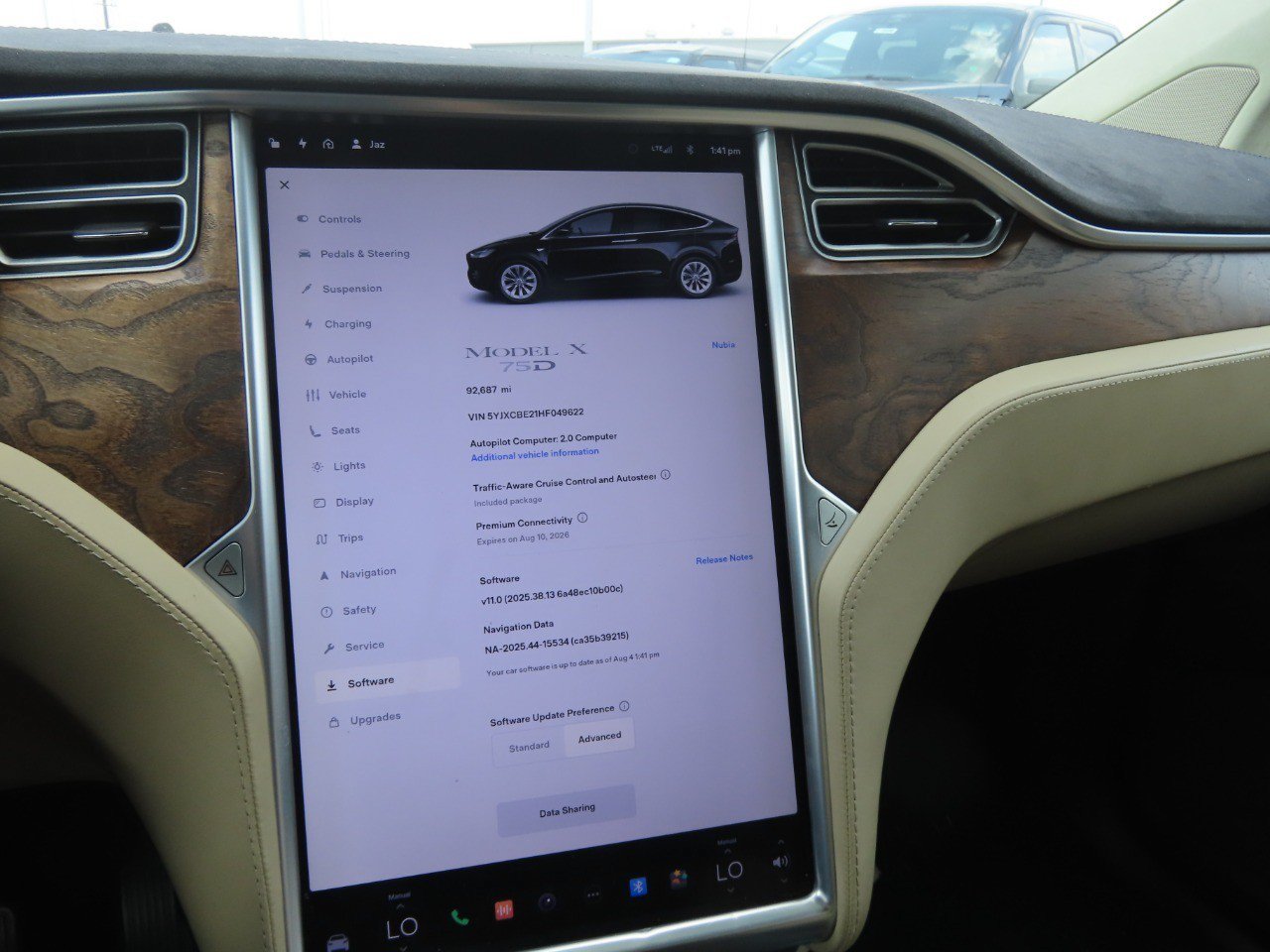 Used 2017 Tesla Model X 75D AWD/4WD image 27