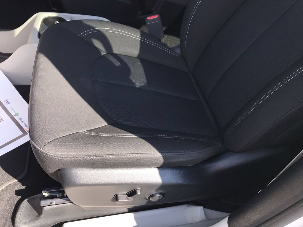 Used 2024 Chrysler Voyager LX FWD image 12