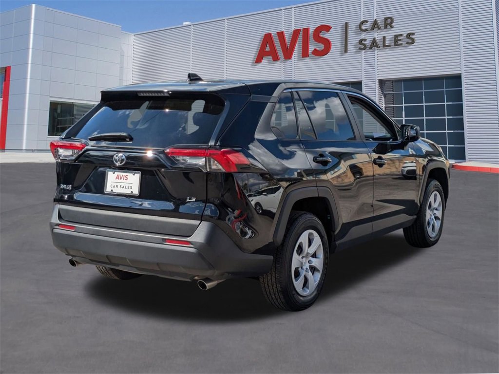 Used 2025 Toyota RAV4 LE image 6