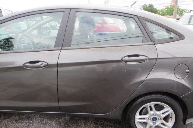 Used 2019 Ford Fiesta SE image 37