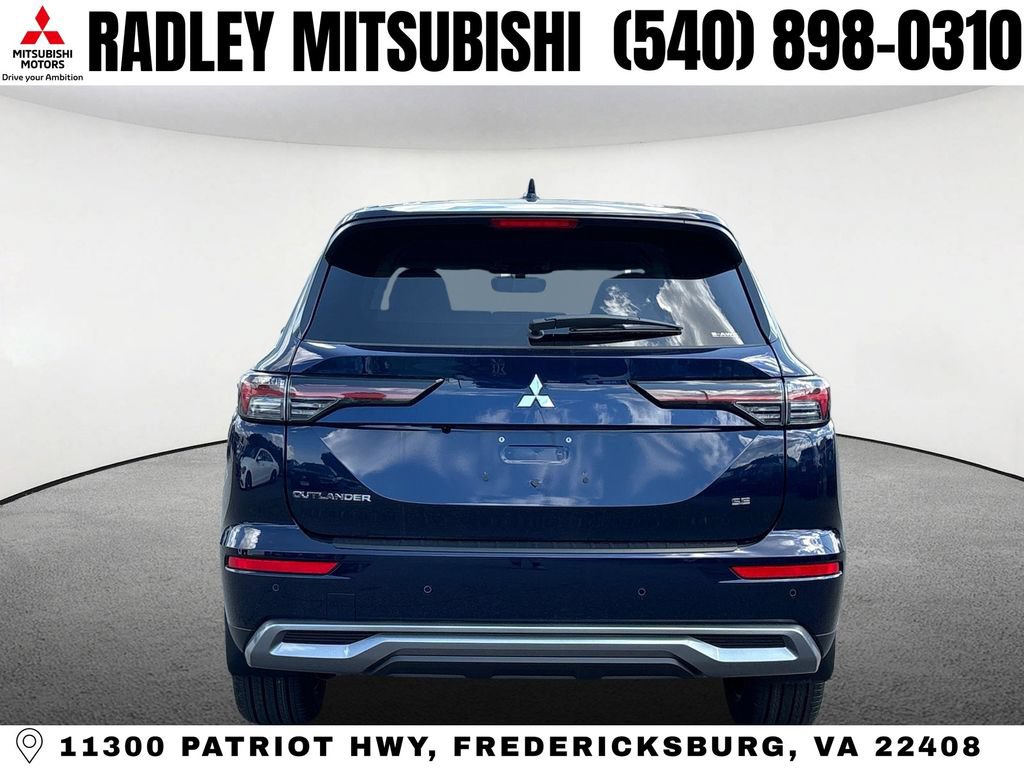 New 2026 Mitsubishi Outlander SE AWD/4WD image 14