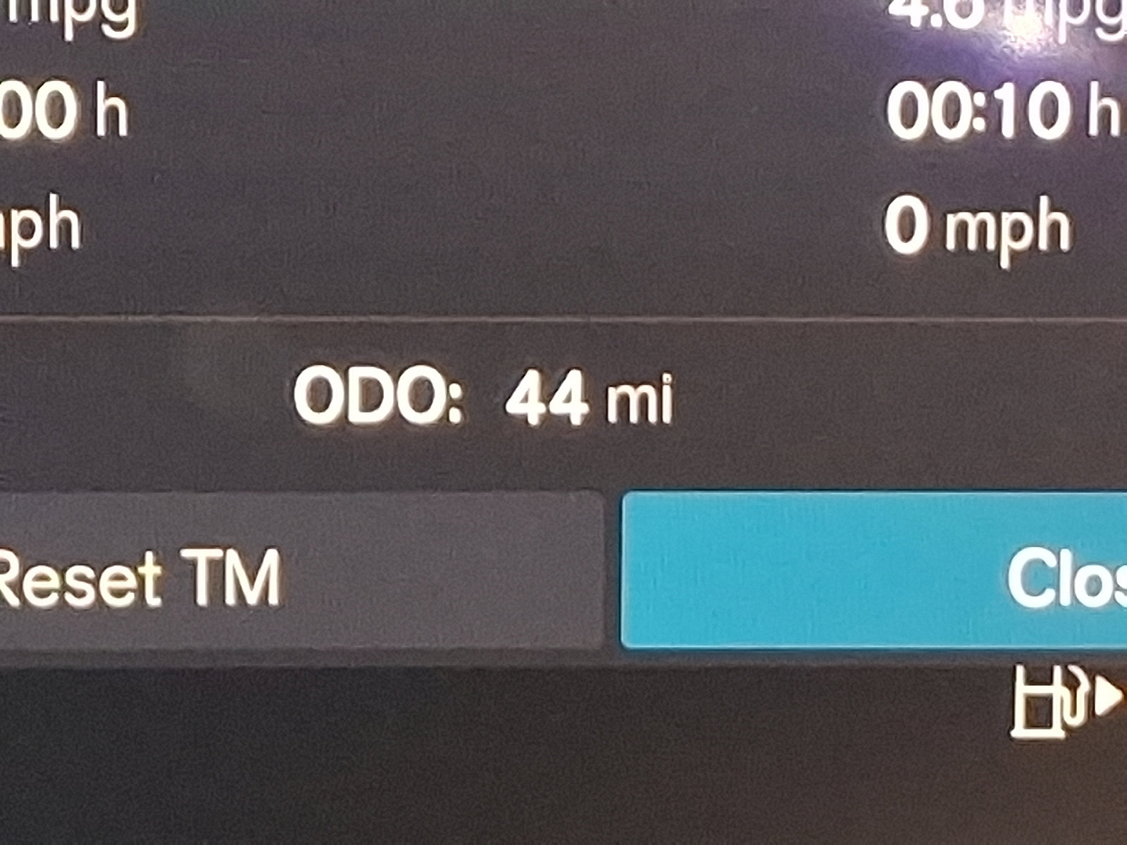 Certified 2024 Volvo S60 B5 Plus w/ Climate Package image 19