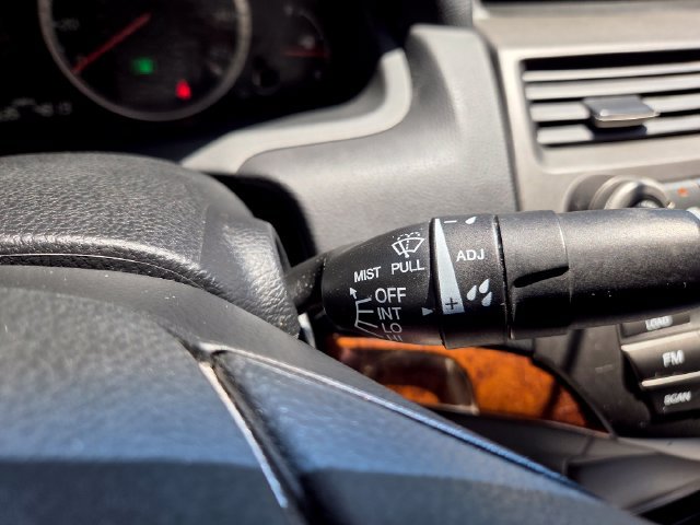 Used 2011 Honda Accord EX image 25