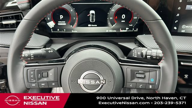 Used 2025 Nissan Kicks SR w/ Illumination Package FWD image 11